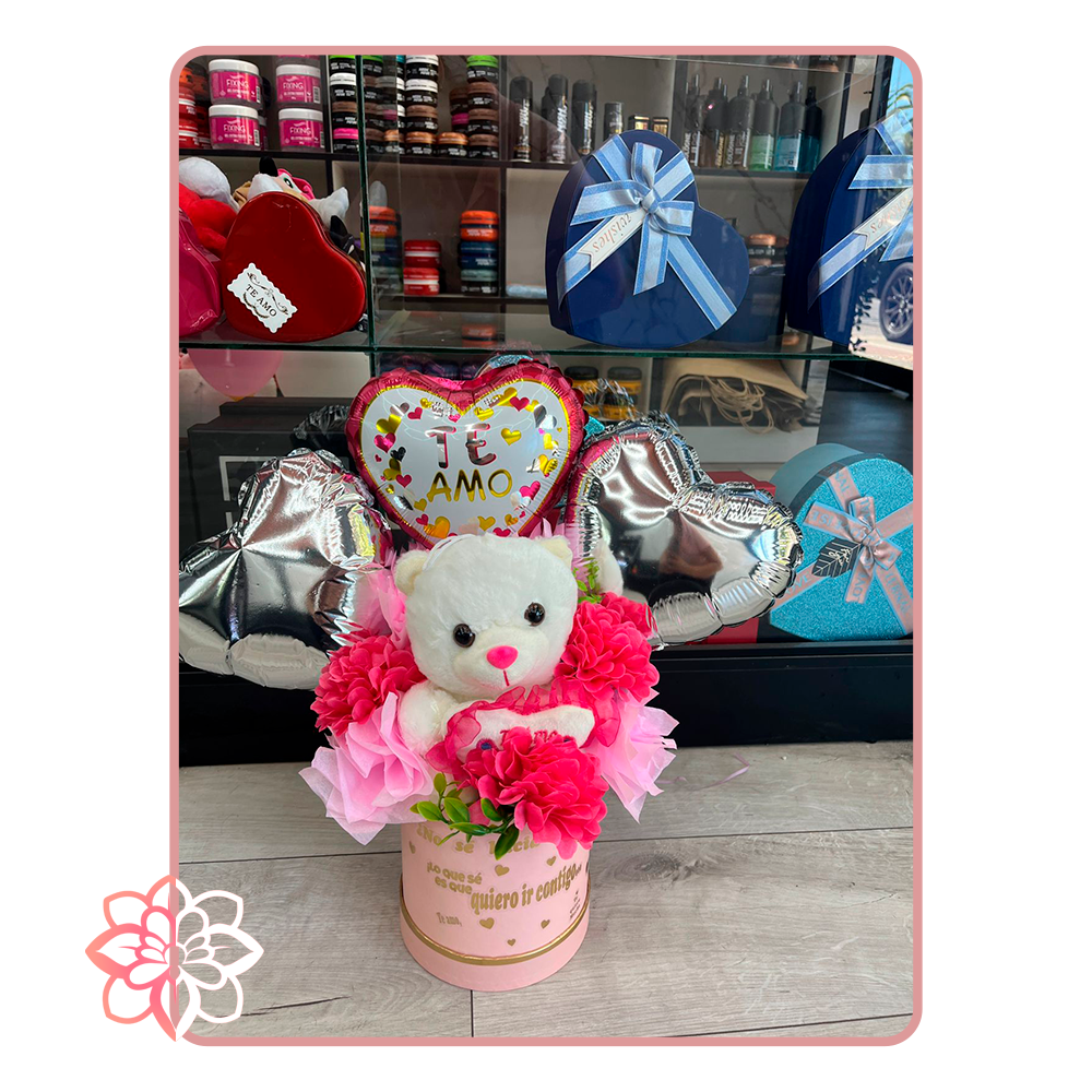 Caja Romántica “Te Amo” con Peluche, Flores y Globos
