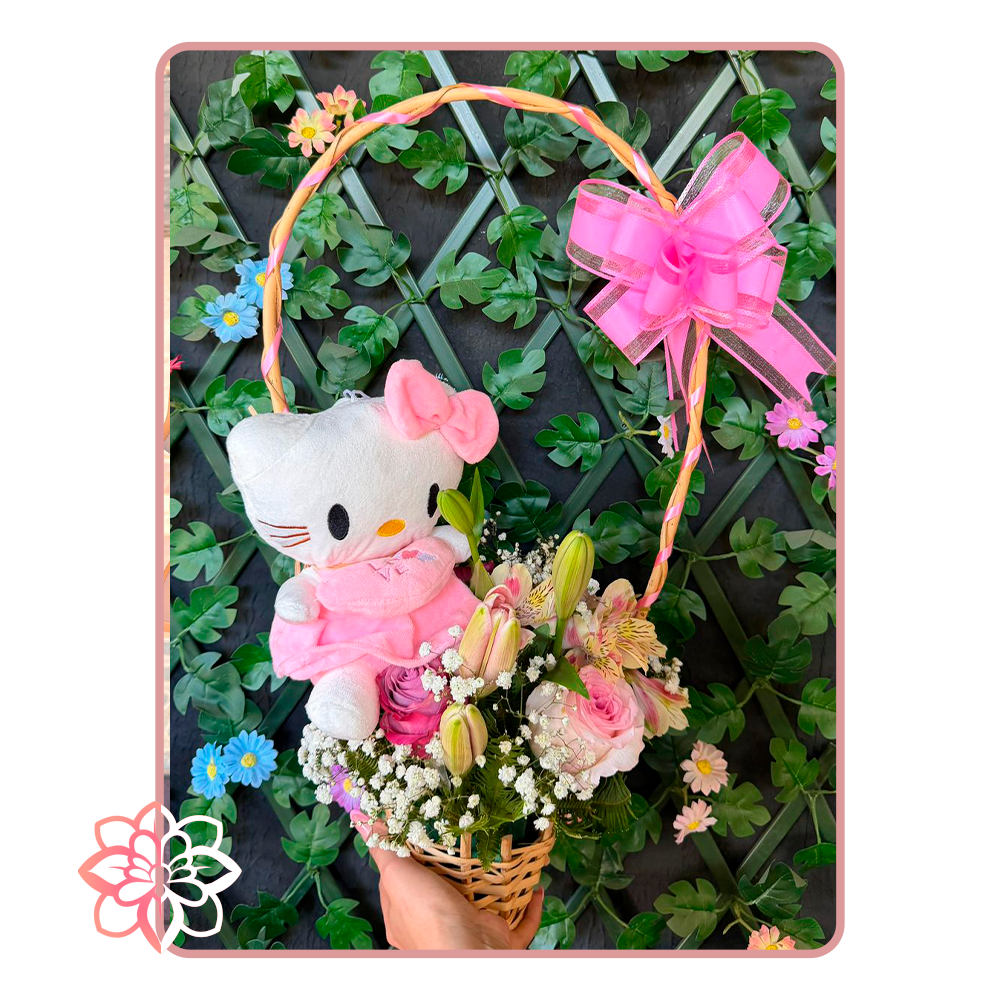 Arreglo “Dulce Encanto” – Hello Kitty, Rosas & Lilium