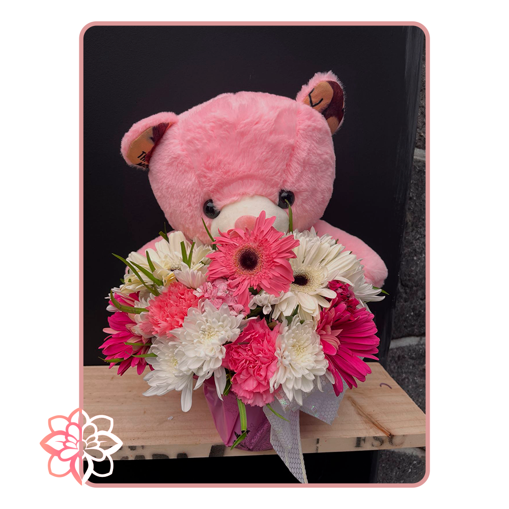 Hermoso Arreglo con Osito de Peluche
