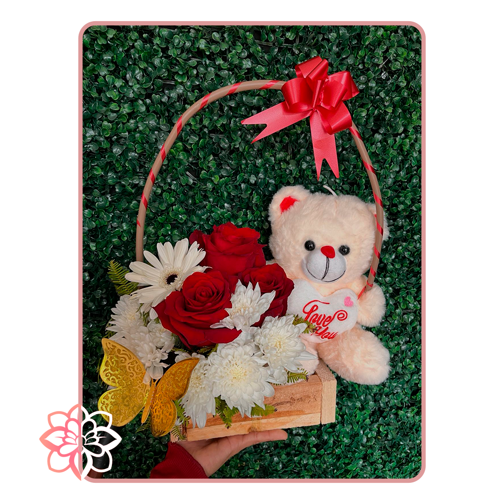 Hermoso Arreglo con Osito de Peluche y Rosas Rojas