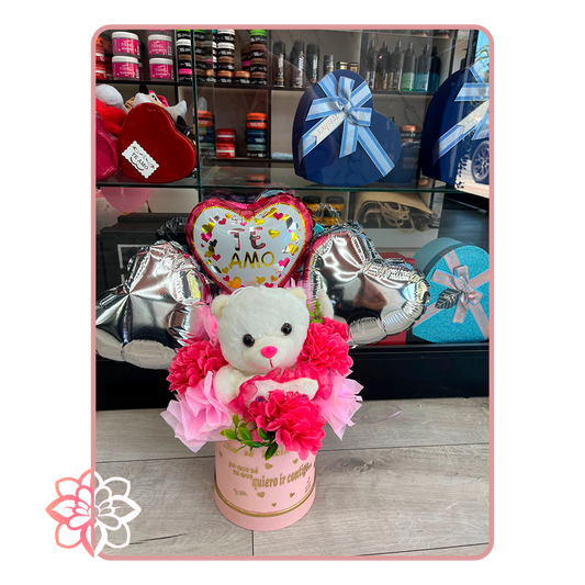 Caja Romántica “Te Amo” con Peluche, Flores y Globos