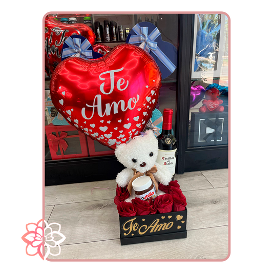 Caja Romántica “Te Amo” con Rosas, Peluche, Nutella y Vino