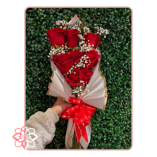 Hermoso Ramo con 8 Rosas Rojas