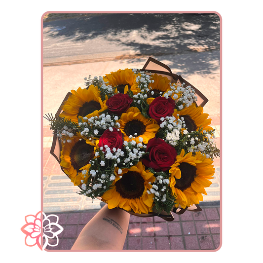 Ramo “Amor y Luz” – Rosas & Girasoles