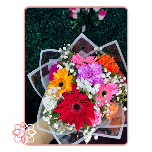Hermoso Ramo de Gerberas Colorido con Gypsophila Natural