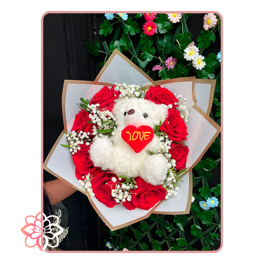 Precioso Ramo de Mano con Osito de Peluche y Rosas Rojas